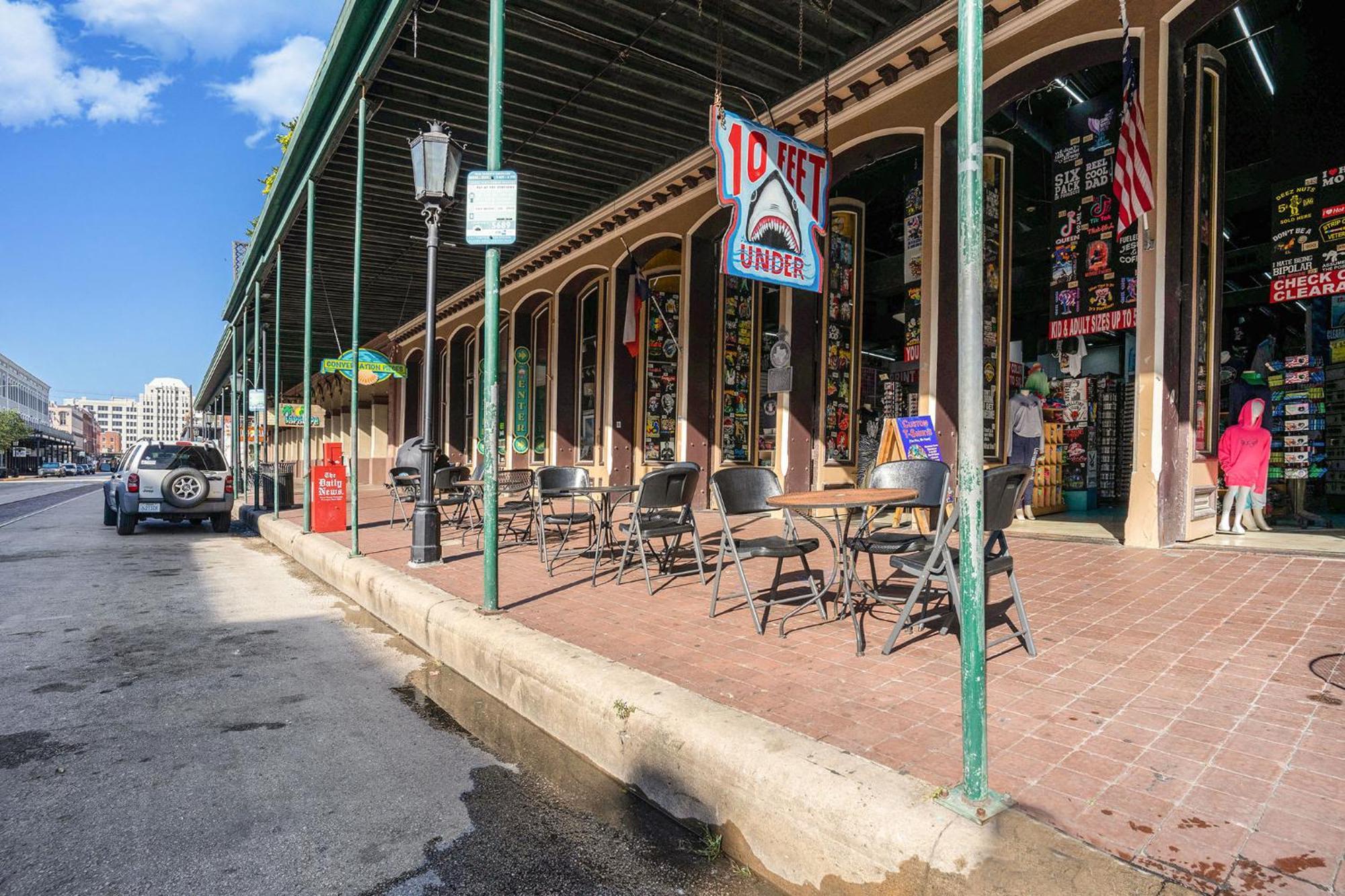 Apartamento Historic Strand Lofts By 3Rd Coast Getaways Galveston Exterior foto